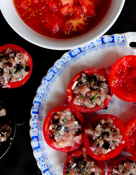 pomidory z grzybami mun