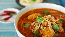 Tajsko-birmańska zupa curry